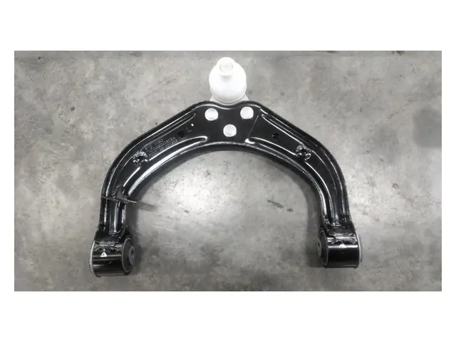 Control arms · 左前上摆臂总成