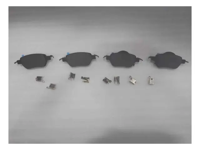 Rear brakes · 后制动片总成