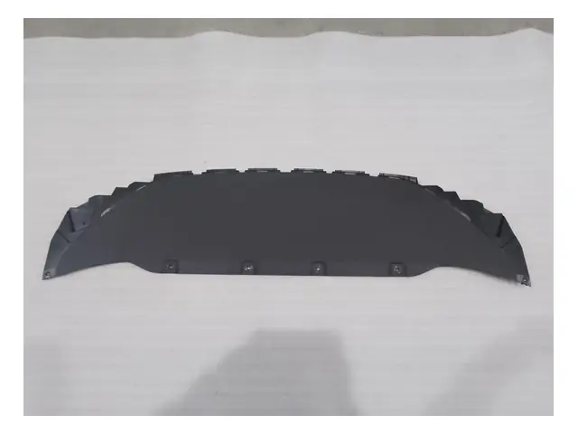 Front bumper · 前保险杠下护板