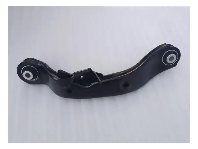 Control arms · 后悬左上臂总成