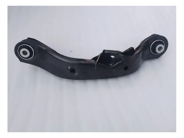 Control arms · 后悬右上臂总成