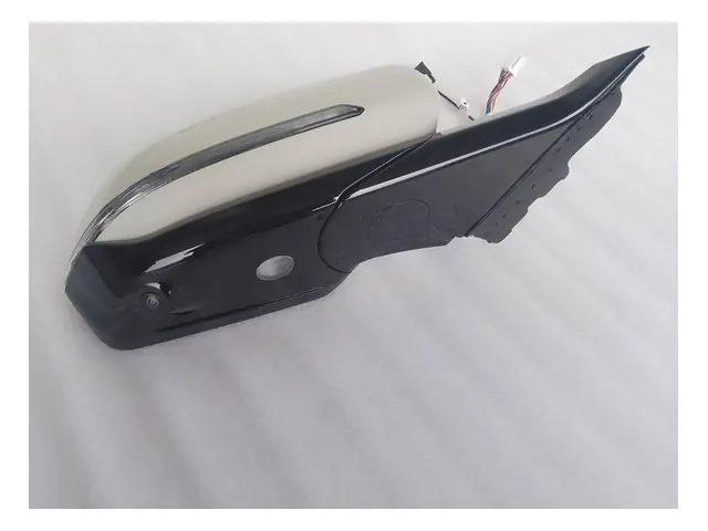 Rear-view mirrors · 右外后视镜总成