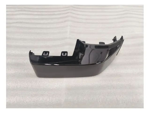 Front bumper · 前保险杠右本体总成-钢琴黑