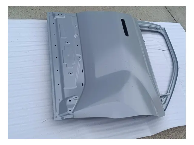 Doors and body sides · 右前门总成