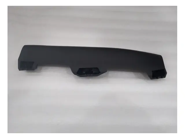 Front bumper · 前保右风道装饰件