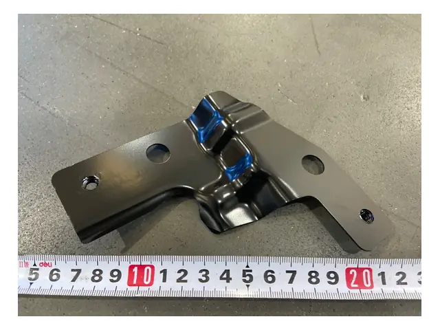 Front bumper · 前保左安装支架